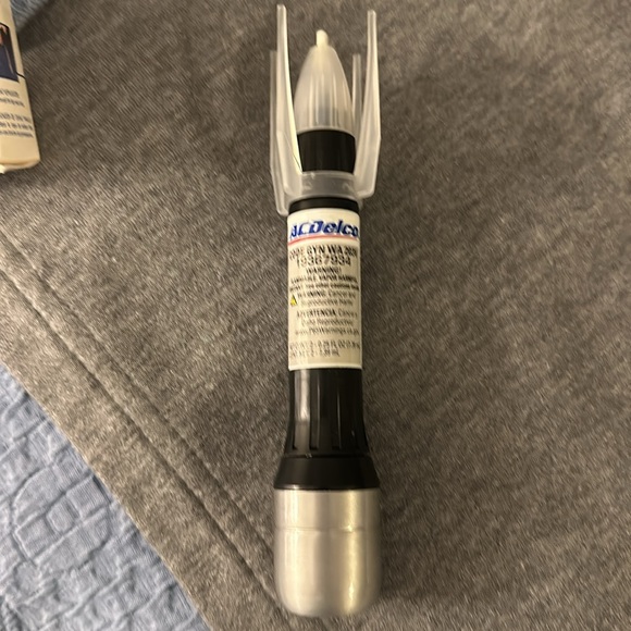 AC Delco original GM automotive touchup paint - Picture 2 of 5